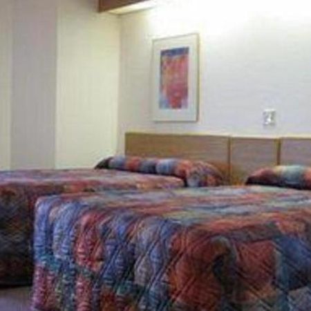 Hotel Markle In I-69 外观 照片